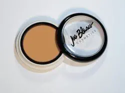 Joe Blasco High-Pigment Cream Base UltraBase Olive Beige 3 (UltraBase Olive Collection Olive Beige 3)